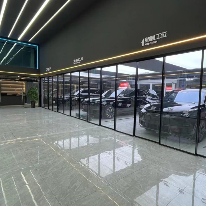 瑞盾北京金港汽车公园豪车定制店